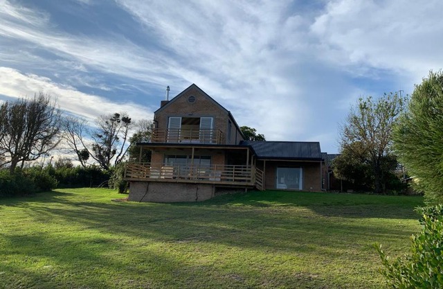 Trinity Farm Ocean view Cottage