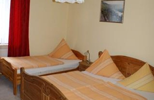 Triple Room Shower / WC - Landgasthof Weber am Markt