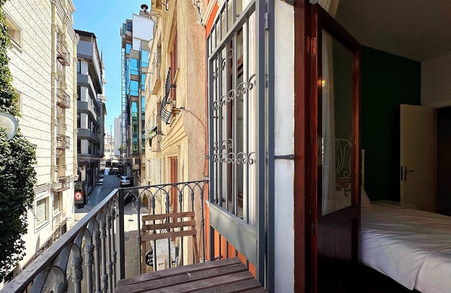 Triplex in Taksim Square with 4 Bedroom