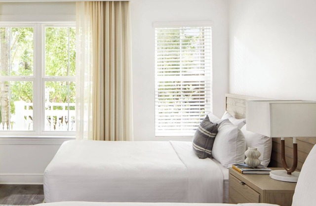 Tropics Escape in Key West with Onsite Pools!
