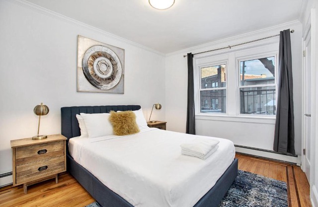 TwinCity 2BD-1BTH Apartment Minutes Away from Manhattan NYC