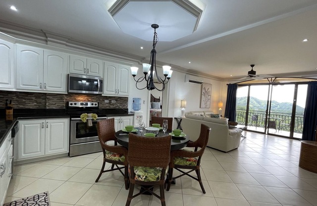 Two Bedroom condo with breathtaking ocean view !