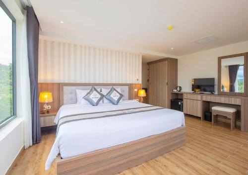 UM-PQ hotel Phú Quốc