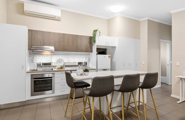 Umina Myrtle Bungalow Sleeping 4 Guests