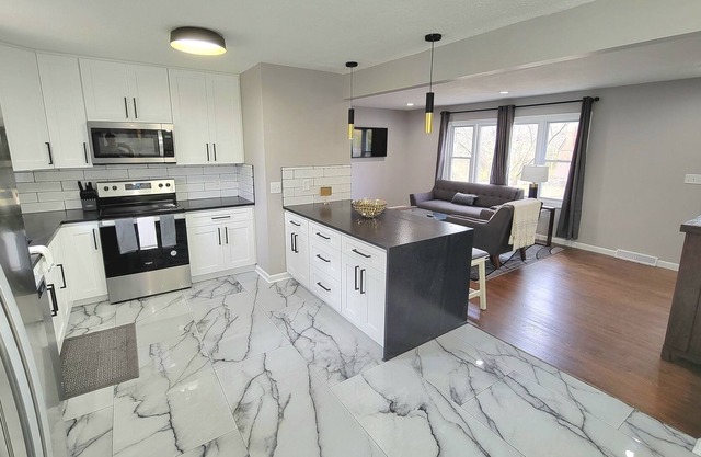 Unique Downtown North KC Home Near All KC Musts!
