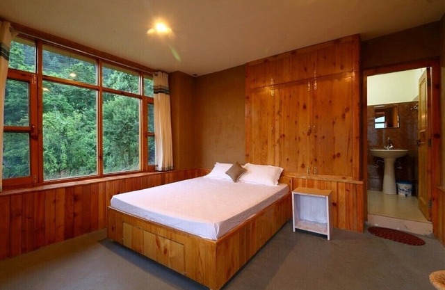 Unit 1 Himalayan Brothers Bed & Breakfast
