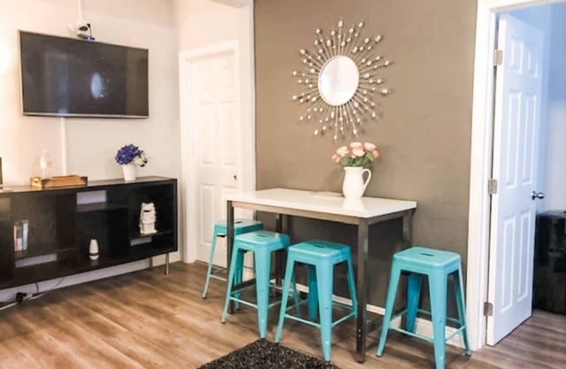 UNIT #2 2-bedroom/1-bath 400 sq. ft suite with Parking & 4 Beds including a full kitchen