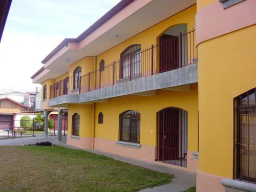 University of Costa Rica-2 bedrooms-Mall