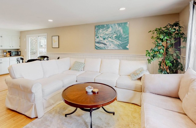 Unwind on Sylvan Lane | Home in Truro near Provincetown & beaches with deck