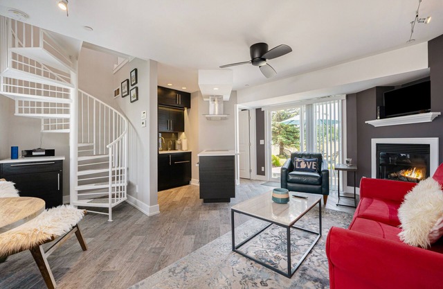 Updated condo with well-equipped kitchen, pool, firepits, grill, & gas fireplace