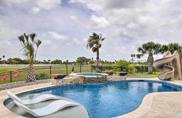 Updated Laguna Vista Home + Golf Course Views