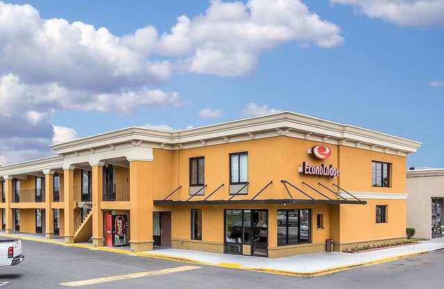 Econo Lodge Midtown