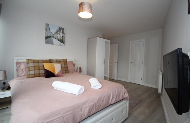 Uxbridge Court