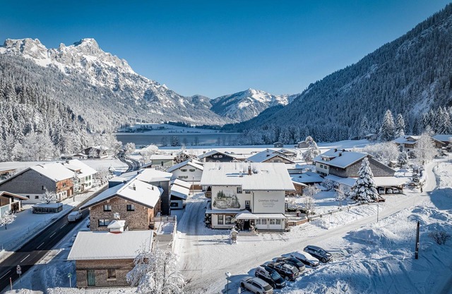 Vacation apartment no. 2 - Guesthouse Elfriede