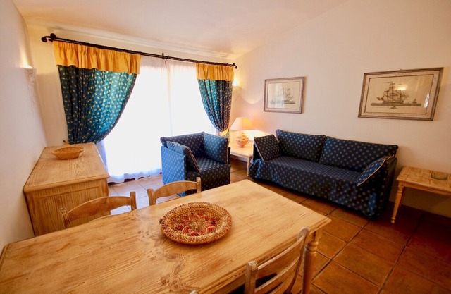 Vacation Home in Porto Cervo with 1 bedrooms sleeps 3