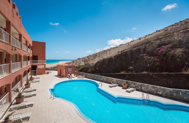 Vacation 'Home Sweet Home with Ocean View' with Sea View, Shared Pool and Wi-Fi