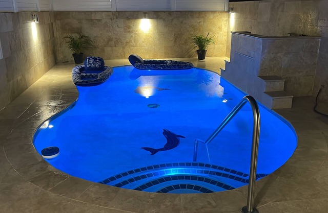 Vamos a la playa, private pool/central AC