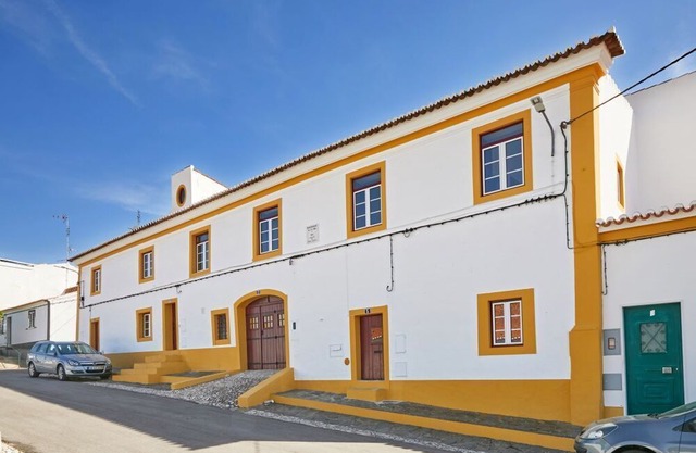 Veiros House / Estremoz