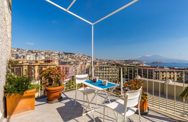 Vesuvio Apartment with Sea view