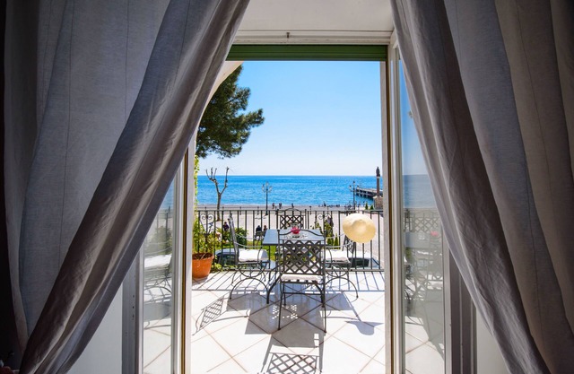 Vicaria, Sea View, a few steps from beach by AMALFIVACATION.IT