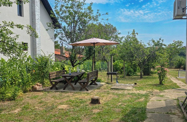Vila Nera Banstol cottage