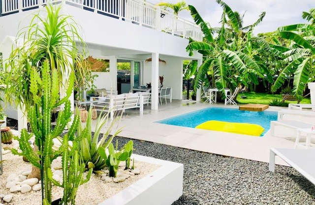 Villa à 100 m à pied de la plage
