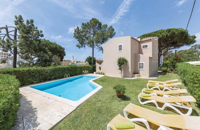 Villa ∙ 3 bedrooms ∙ 6 guests