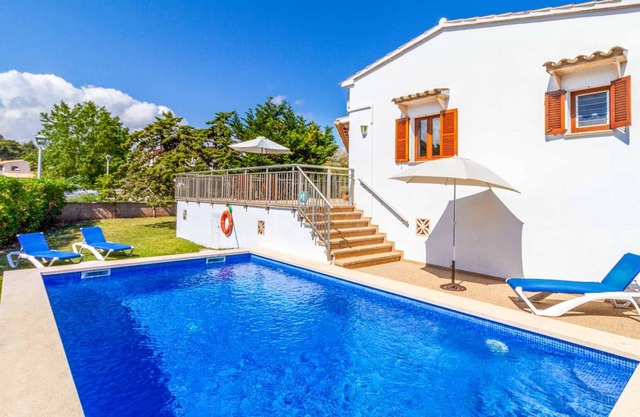 Villa ∙ 4 bedrooms ∙ 6 guests