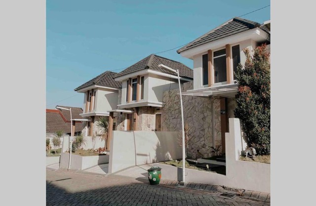 Villa 51 Pesona Batu Residence