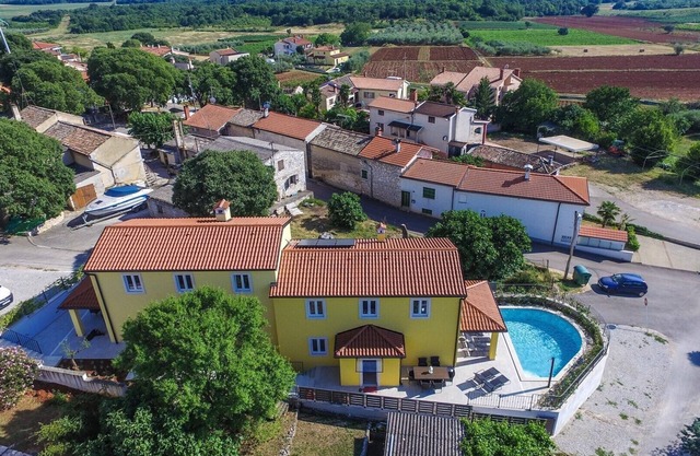 Villa Albina with Private Pool near Poreč