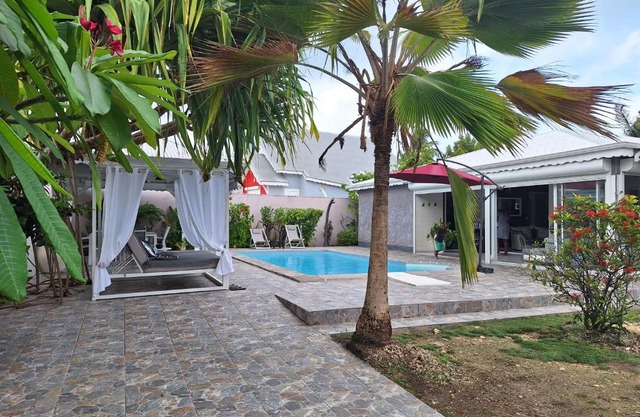 Villa Almeida à 500m de la plage