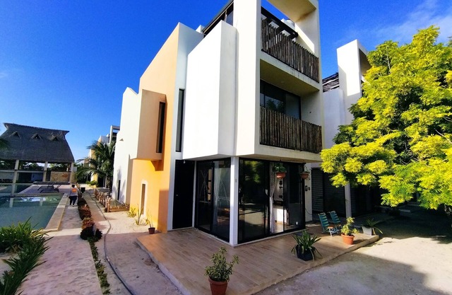 Villa Amore 8. Antalea. Villa on the beach, comfortable and relaxing.