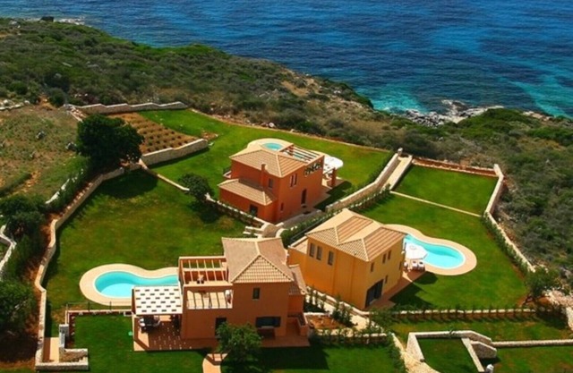 Villa Brio Exclusive Villa A:Spacious, waterfront, private, jetty, next to Skala