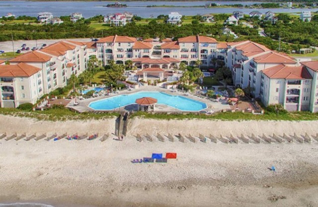Villa Capriani, 3 BR, 3 Bath, Spacious,Quiet,Condo. Sleeps 9 1500 sq.ft. Floor 3