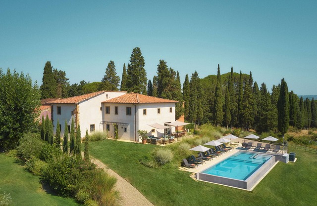 Villa Centia, in the heart of Tuscany with stunning views over SanGimignano