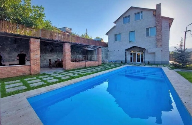 VILLA COMFORT DILIJAN