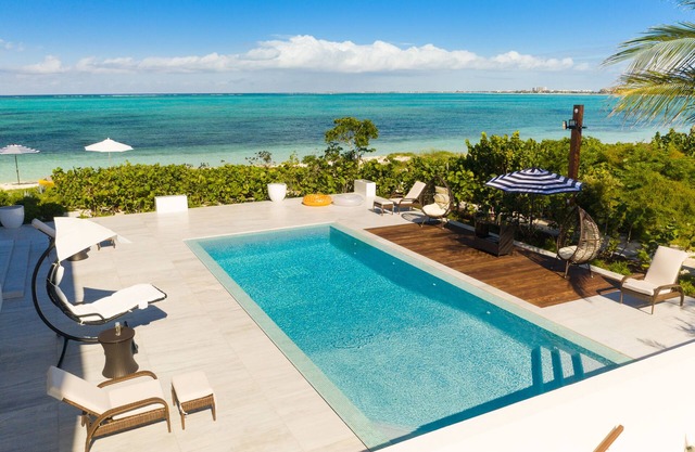 Villa DelEvan 4C/1-bedroom villa on the Grace Bay Beach,
