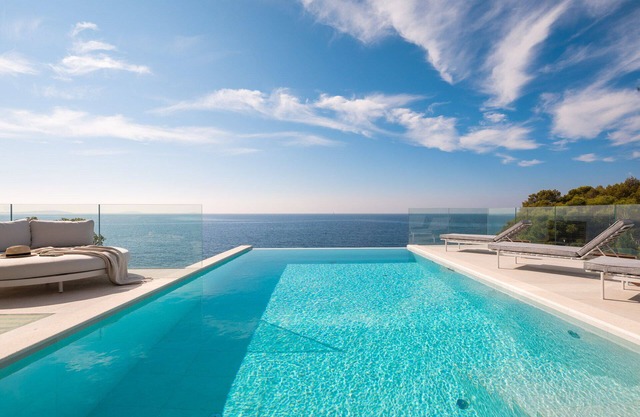 Villa Dream Pearl with Heated Pool