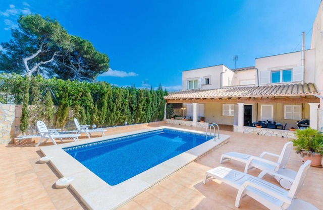 VILLA GLORIA