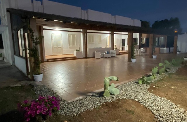 Villa 'Grande 300m From The Beach' with Private Terrace, Private Garden and Air Conditioning