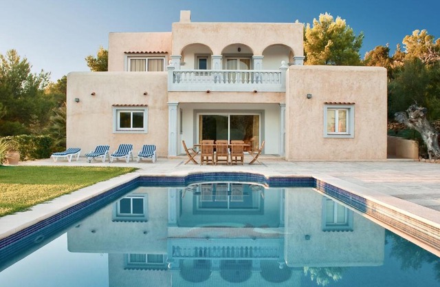 Villa in Sant Josep near Cala Jondal Beach