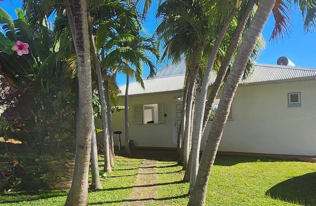 Villa Interlude | Tartane – Ocean View, Park Trails & Walk to Beaches