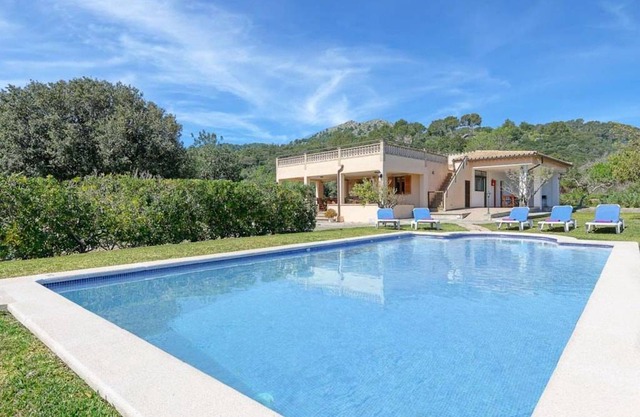 Villa La Rafal - Three Bedroom Villa, Sleeps 5