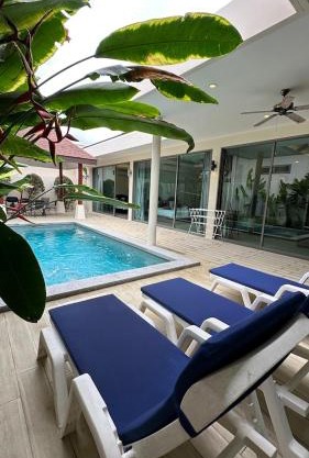 Villa Luma the best Modern Tropical Escape
