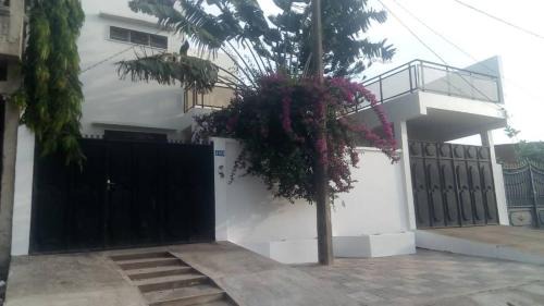 Villa meublée Fidjrossè, Cotonou