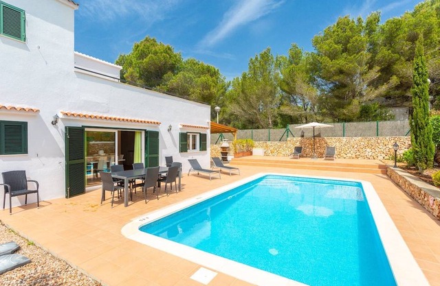 Villa Sa Lluna: Large Private Pool, Walk to Beach, A/C, WiFi