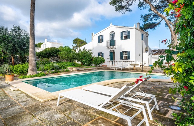 Villa 'Torret' with Workspace, Pool, Terrace & Wi-Fi