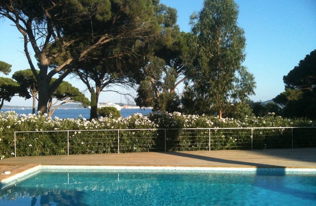 VILLA VUE MER LES CIGALES