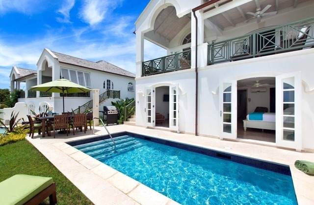 Villa with Pool & Golf Views - Coral Blu