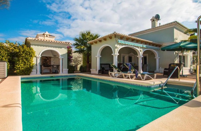 Villa Yoko - Plusholidays
